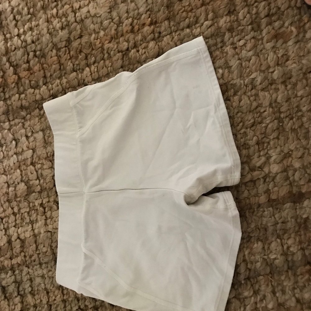 White under armor shorts/tights. Medium size.